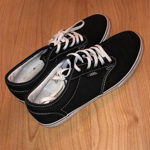Black basic vans